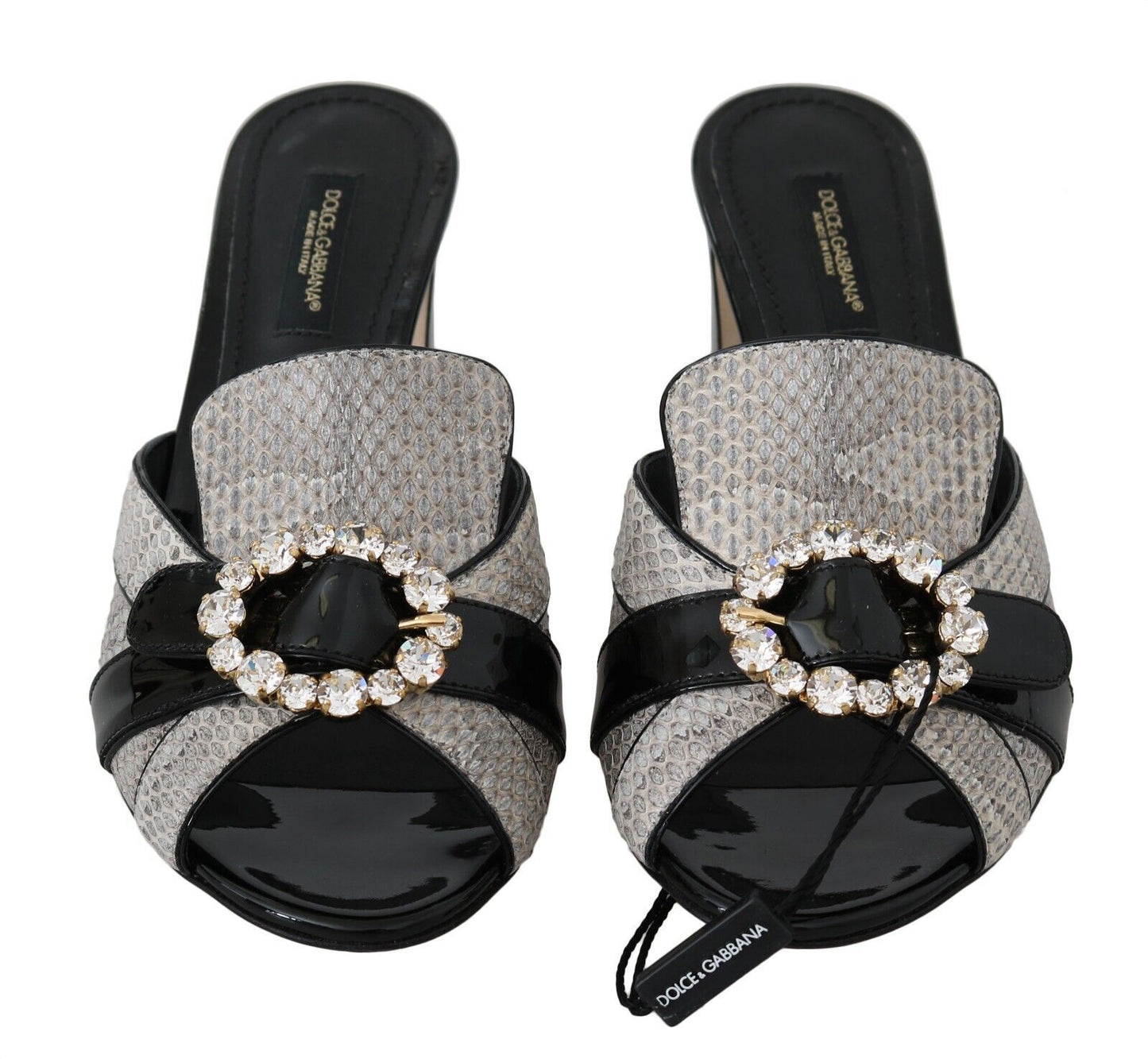 Dolce & Gabbana Sandalen aus exotischem Leder mit Kristallverzierungen