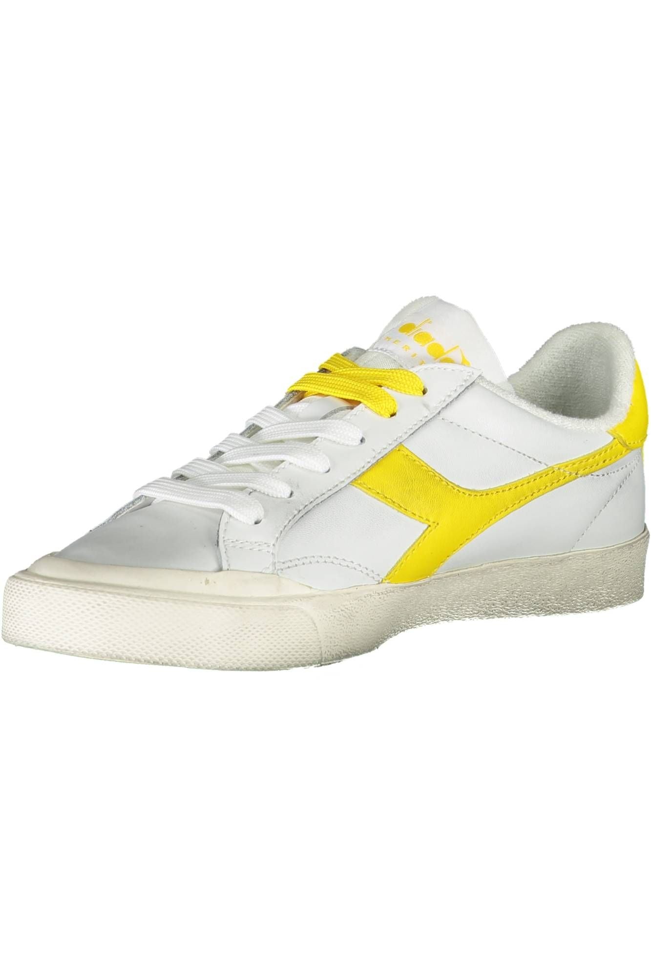 Elegante weiße Diadora Schnürschuhe