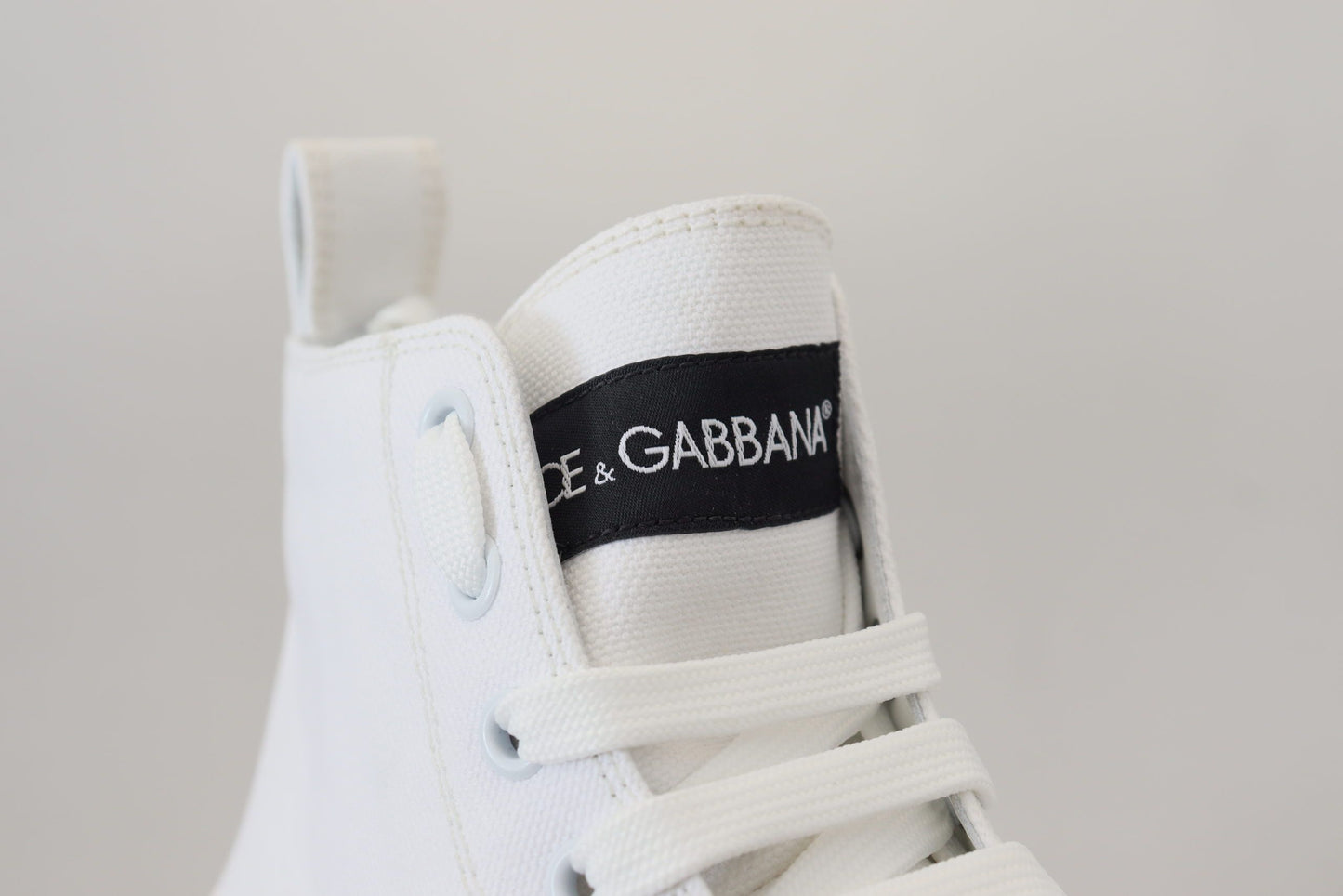 Dolce & Gabbana Elegante High-Top-Sneaker aus Canvas