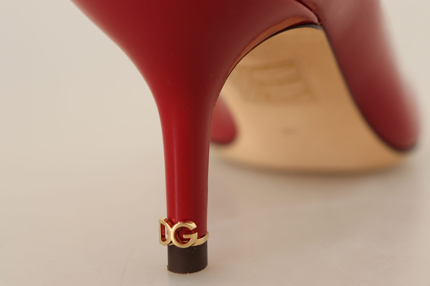 Dolce & Gabbana Exquisite Rote Lackleder Pumps