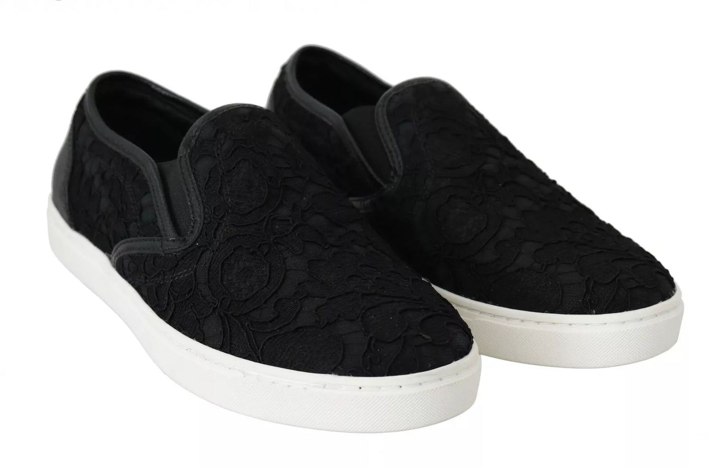 Dolce & Gabbana Flache Slip-On-Sneakers aus schwarzem Spitzenleder mit Logo