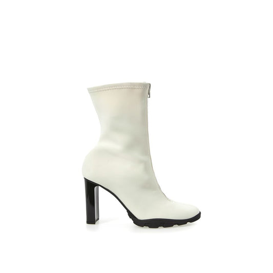 Alexander McQueen Elegante Neopren-Stiefeletten in Weiß