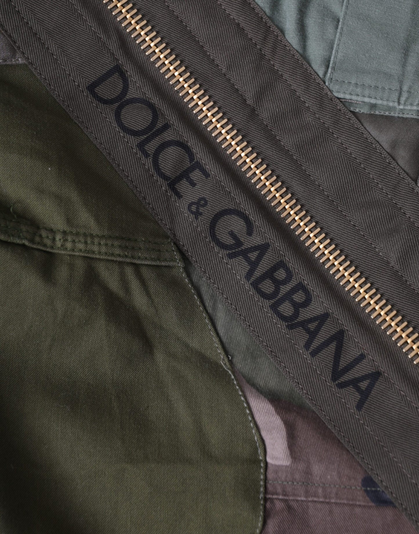 Dolce & Gabbana Militärgrüner Patchwork-Rucksack Rucksack Tasche