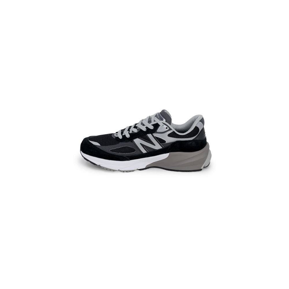 New Balance Schwarzer Stoffsneaker