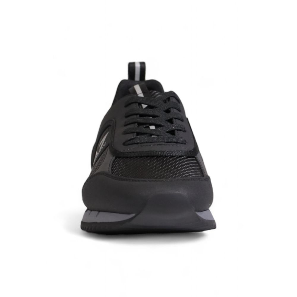 EA7 Emporio Armani Schwarzer Polyamid-Sneaker