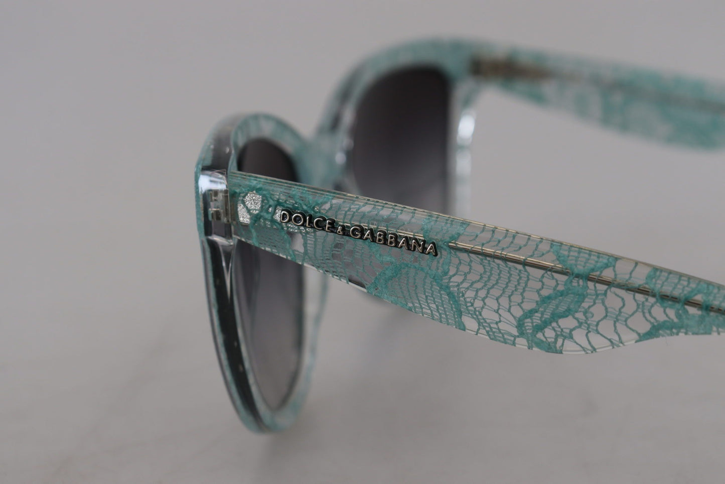 Dolce & Gabbana Elegante Designer-Sonnenbrille aus sizilianischer Spitze